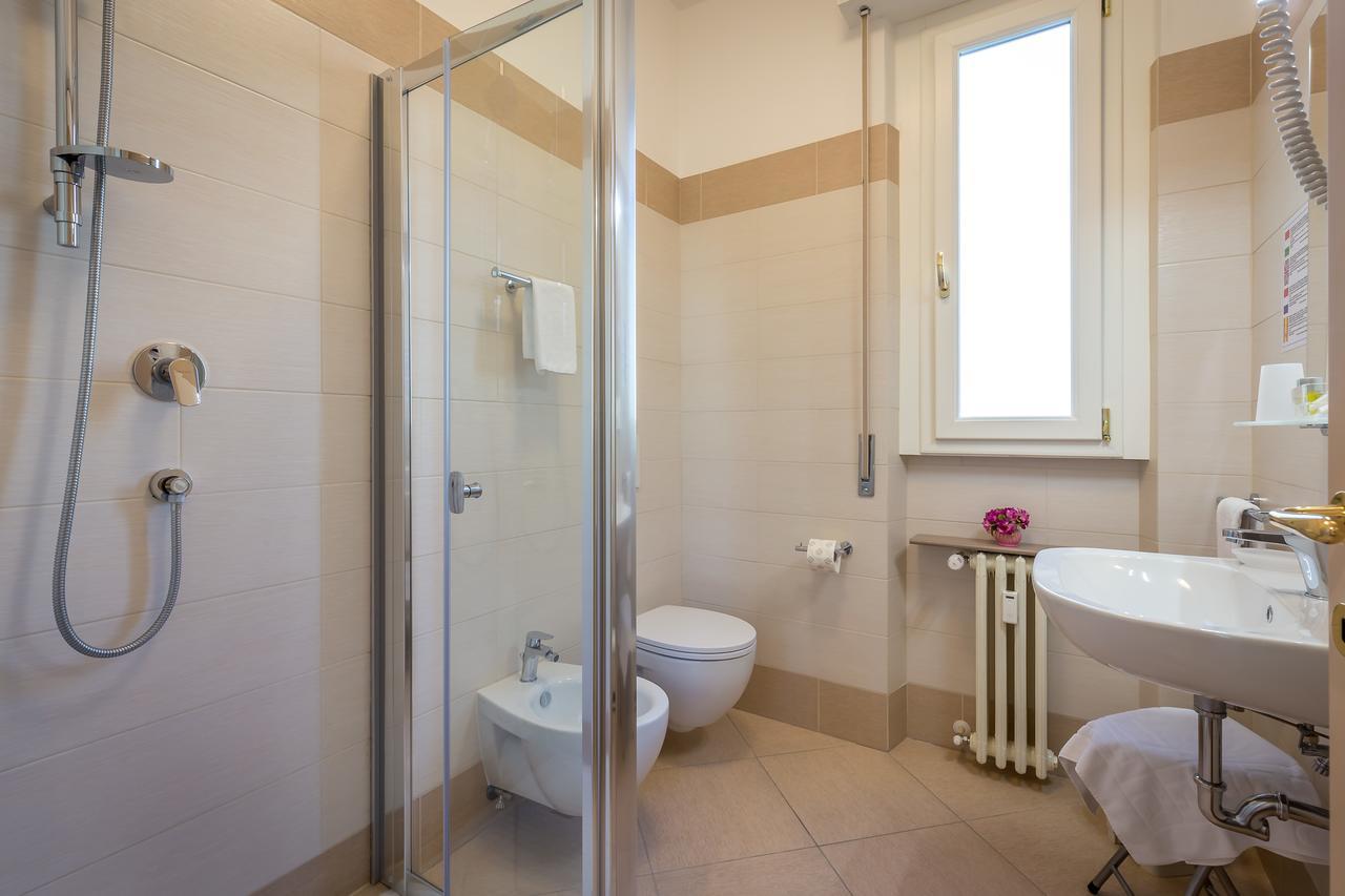 B&B Dolce Luna Florenz Exterior foto